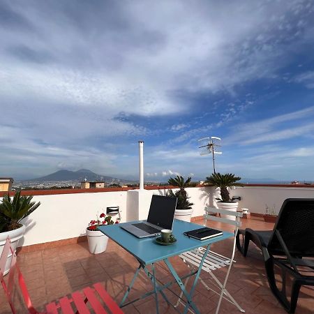 Апартаменты Terrazza Lieti Неаполь Экстерьер фото