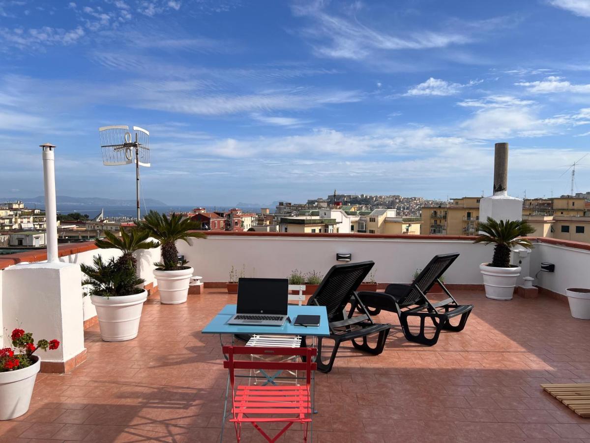 Апартаменты Terrazza Lieti Неаполь Экстерьер фото